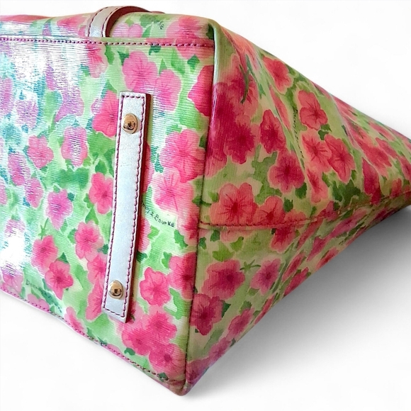 Dooney & Bourke Petunia Floral Coated Canvas Tote Shopper - Picture 8 of 16